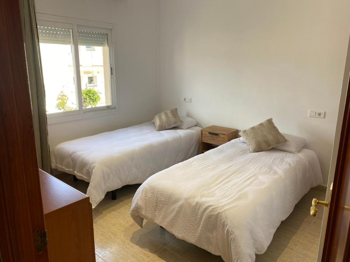 Casa A L'Escala, Piscina Comunitaria, Mallols Luaran gambar
